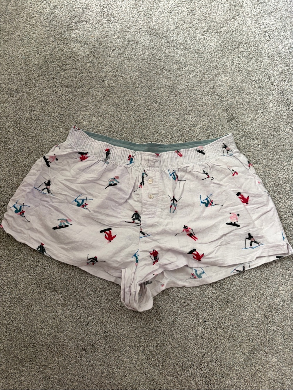 Colsie White Ski Print Cotton Shorts